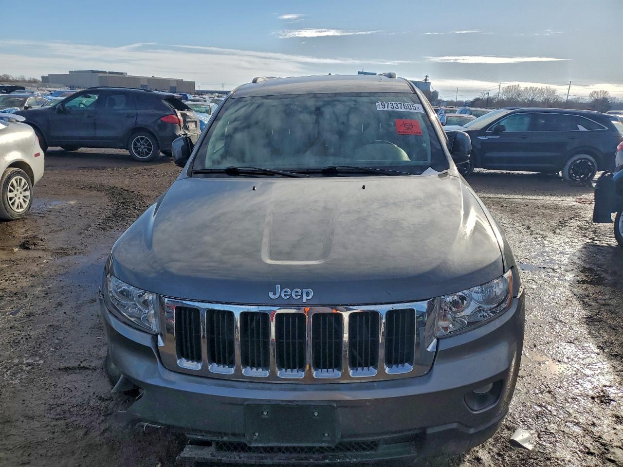 2012 JEEP GRAND CHEROKEE LAREDO photo 5