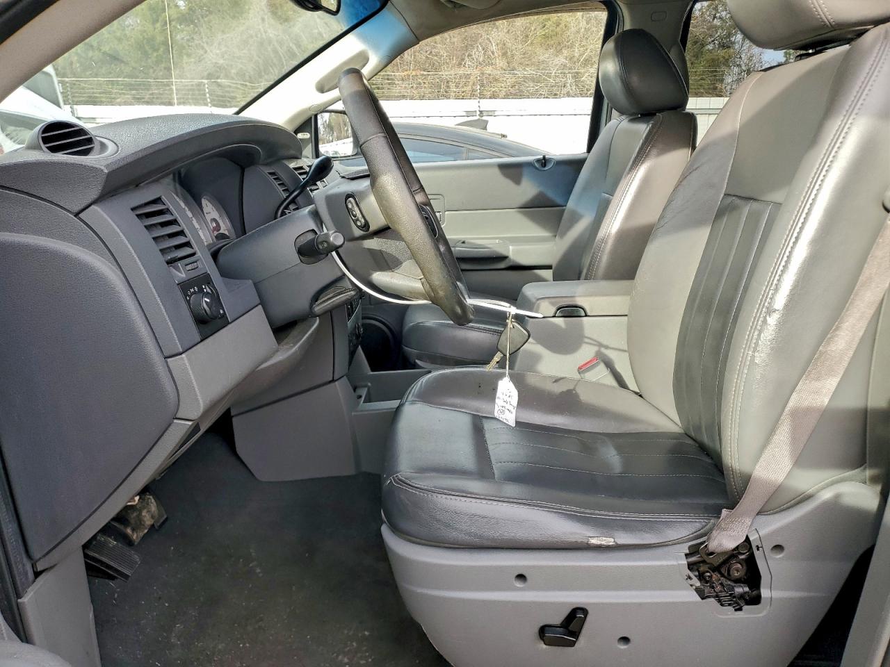 2004 DODGE DURANGO LIMITED photo 13