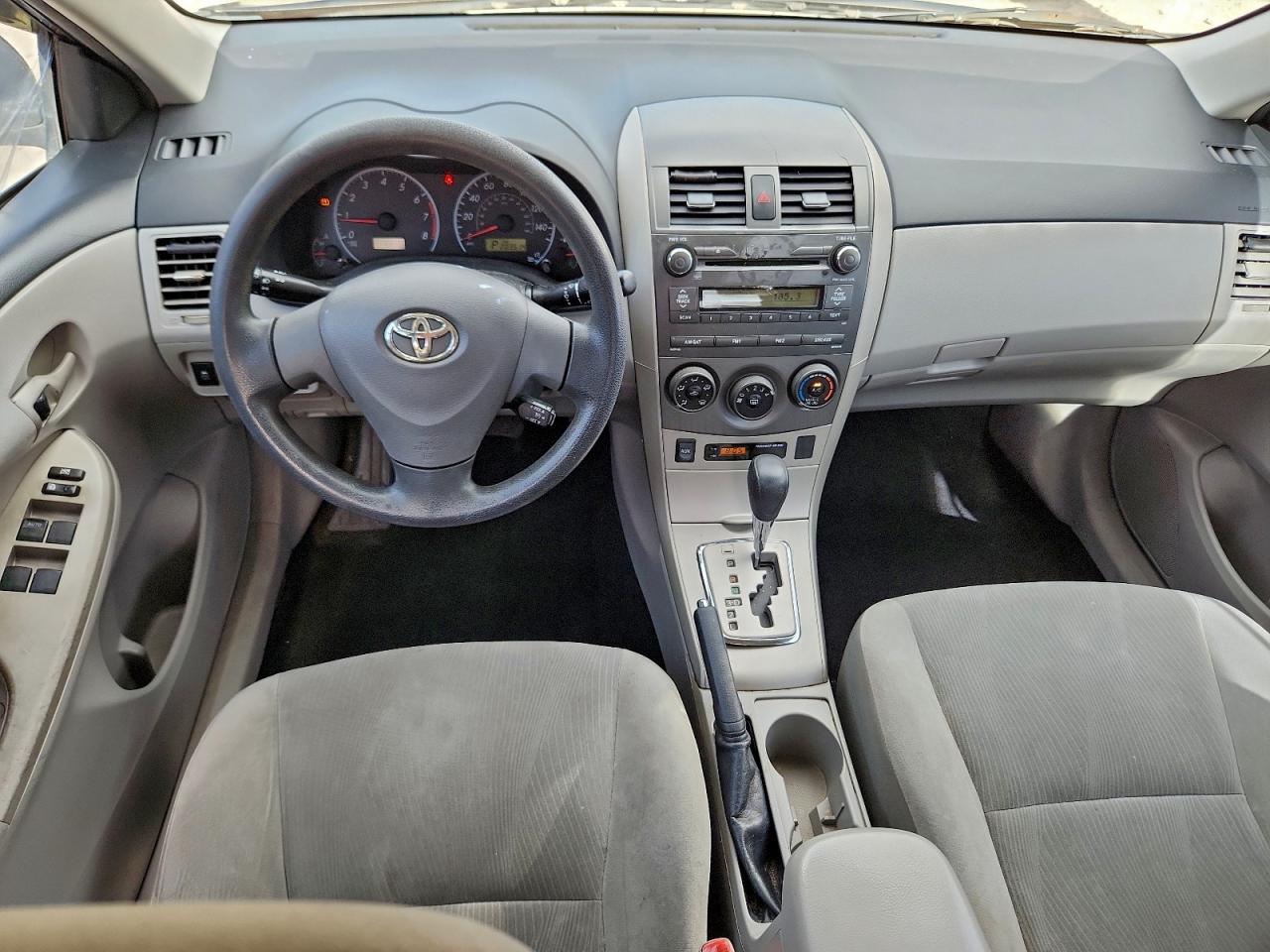 2011 TOYOTA COROLLA BASE photo 15