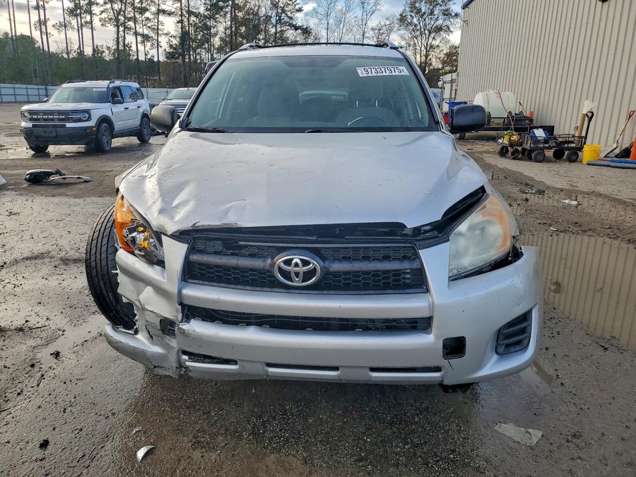 2012 TOYOTA RAV4 BASE photo 5