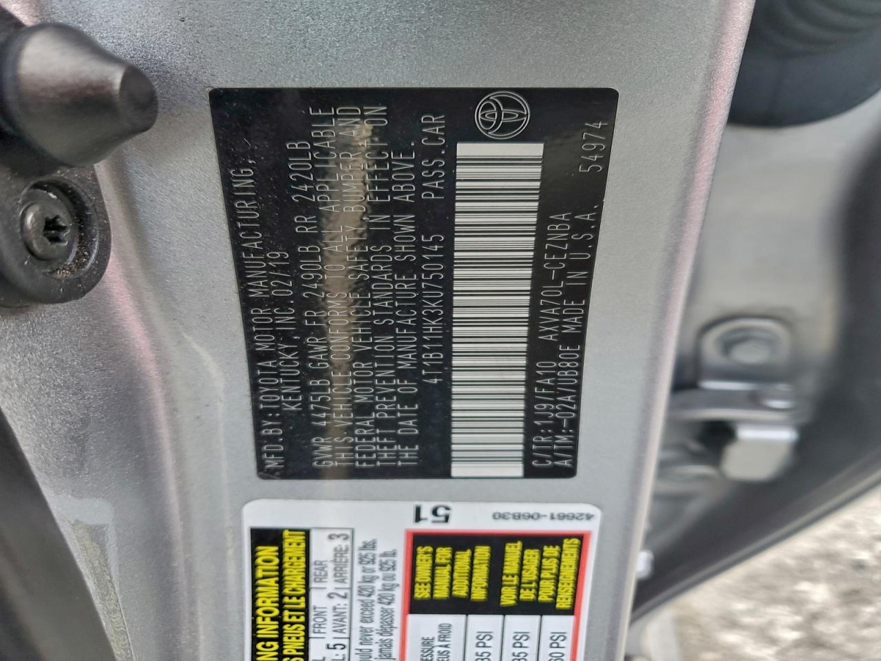 2019 TOYOTA CAMRY L photo 25