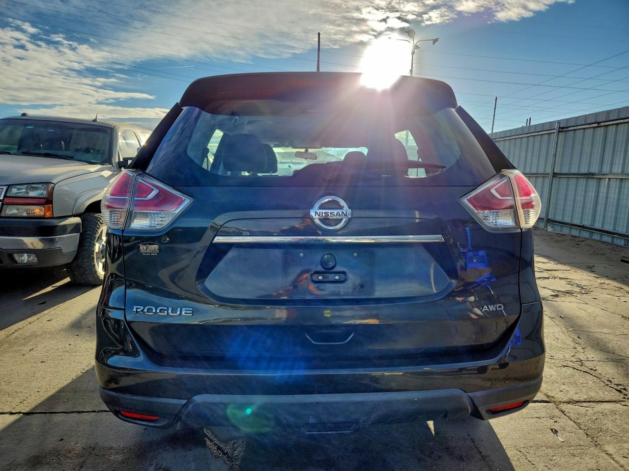 2016 NISSAN ROGUE S photo 6