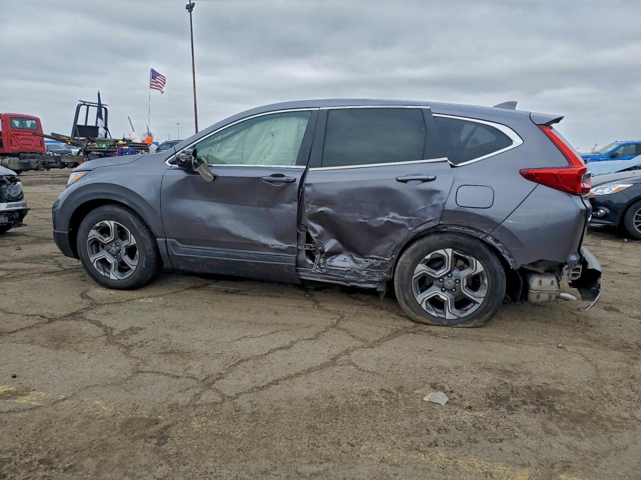 2018 HONDA CR-V EX photo 2