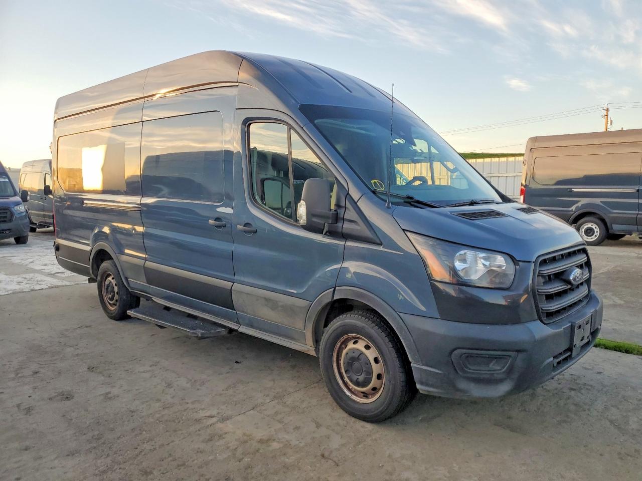 2020 FORD TRANSIT 250 DELIVERY VAN photo 10