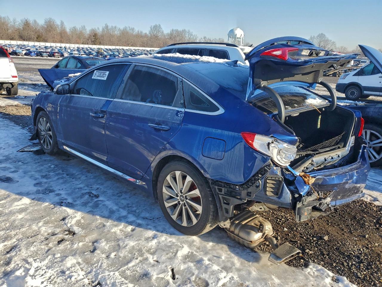 2015 HYUNDAI SONATA SPORT photo 2