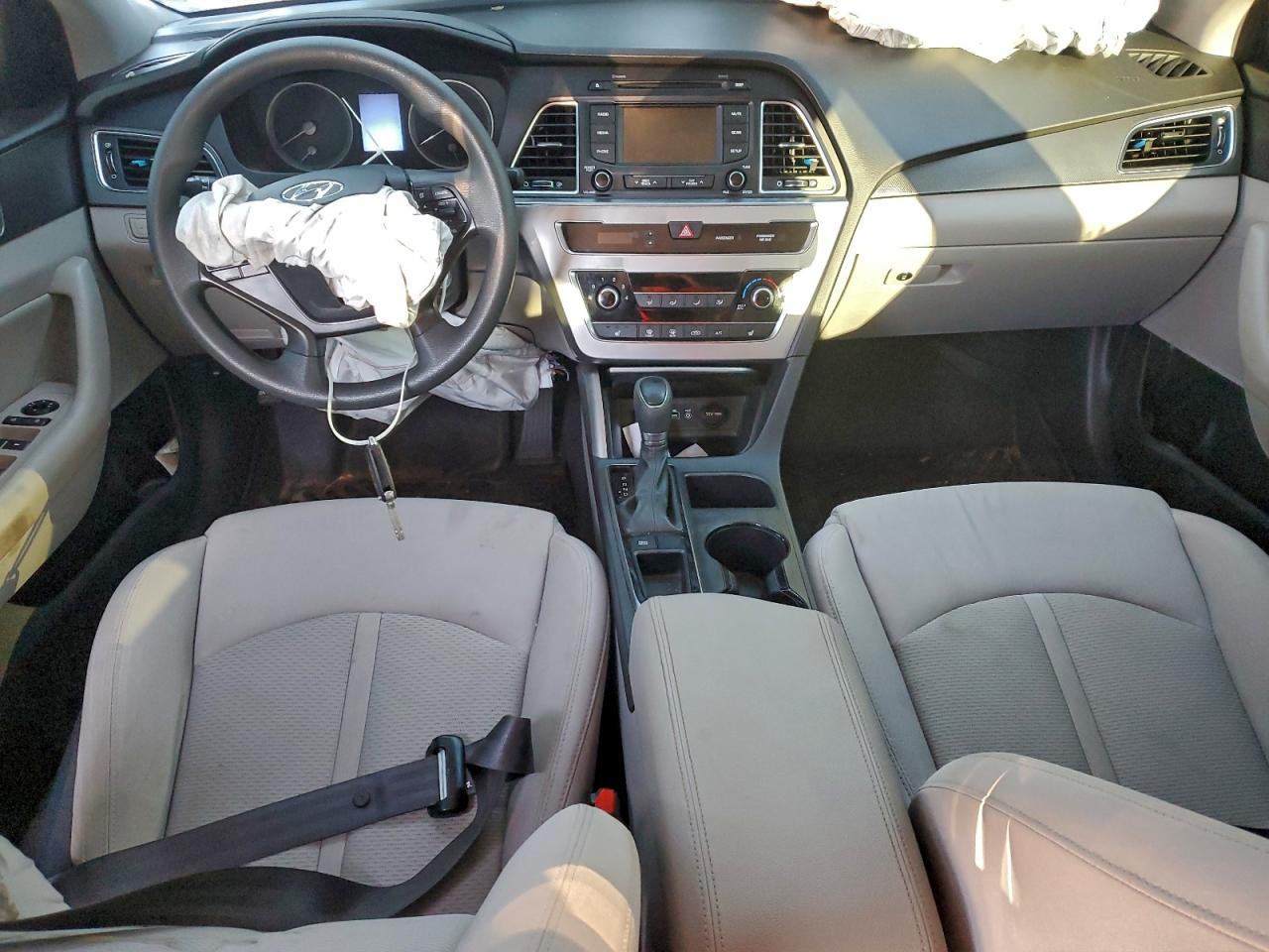 2015 HYUNDAI SONATA SPORT photo 8