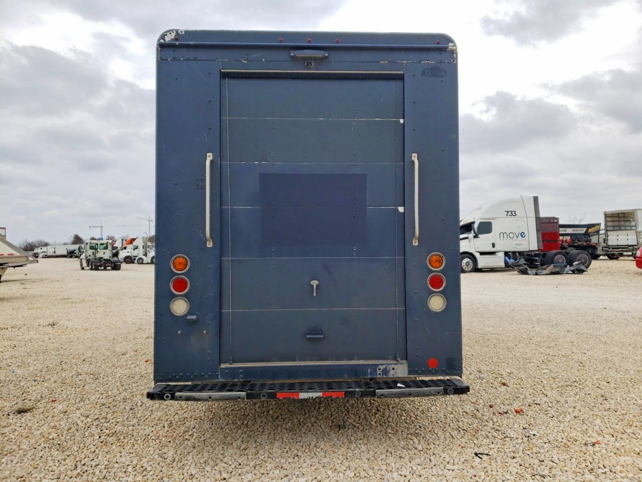 2020 FREIGHTLINER MT 45G DELIVERY TRUCK photo 6