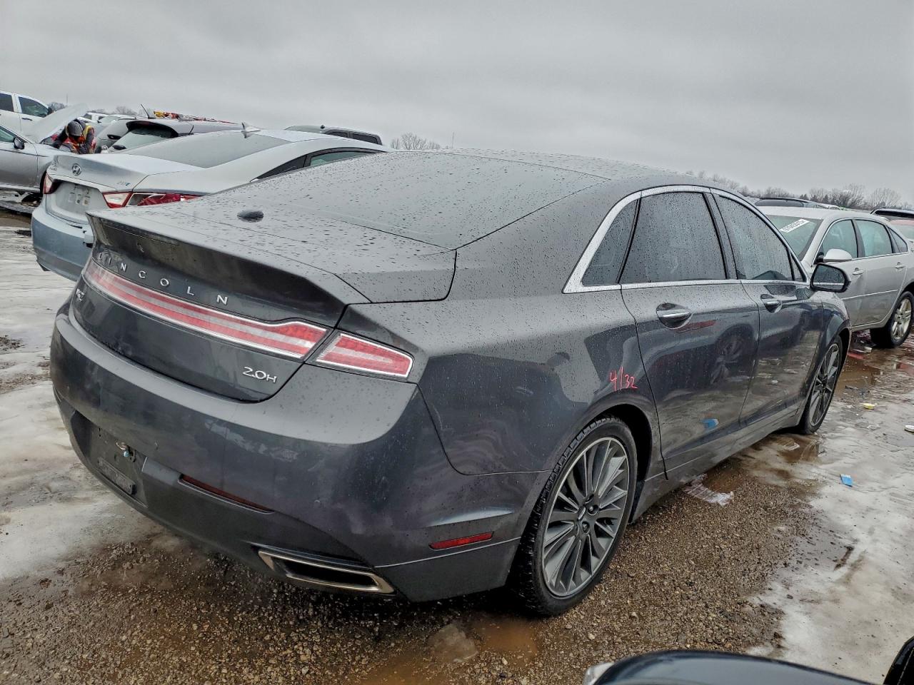 2015 LINCOLN MKZ HYBRID photo 3