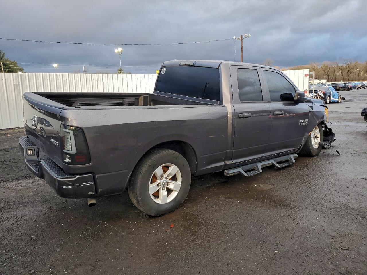 2016 RAM 1500 ST photo 5