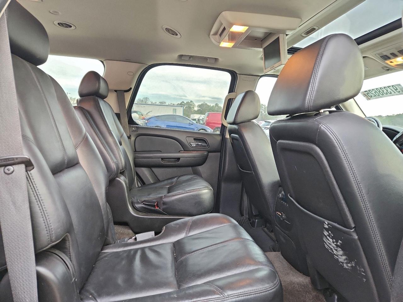 2008 CHEVROLET TAHOE C1500 photo 21
