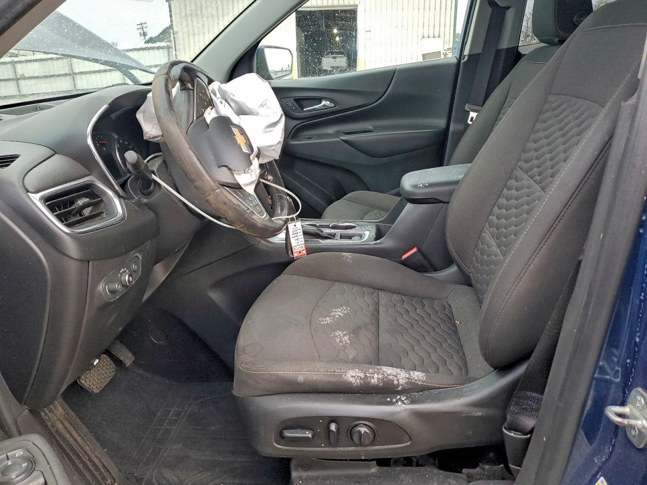 2021 CHEVROLET EQUINOX LT photo 13