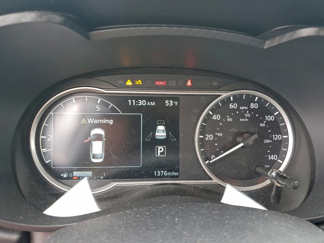 2025 NISSAN VERSA SR photo 17