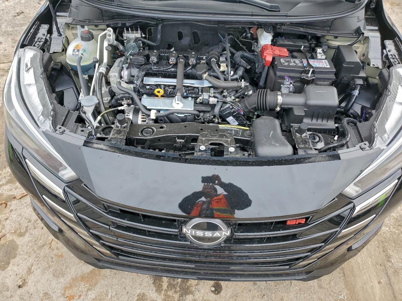 2025 NISSAN VERSA SR photo 21