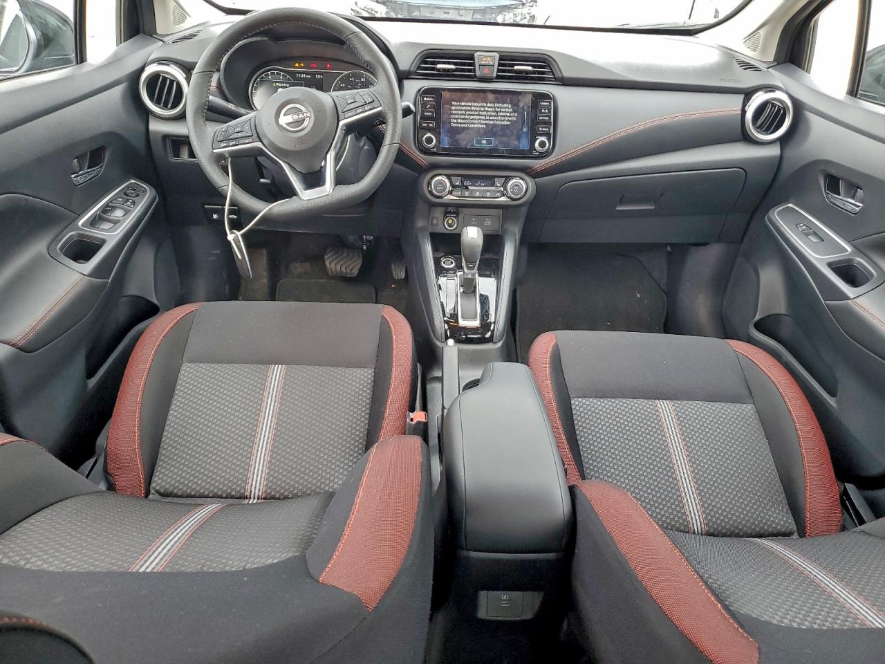 2025 NISSAN VERSA SR photo 15