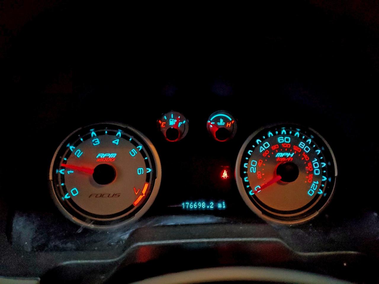 2008 FORD FOCUS SE photo 17