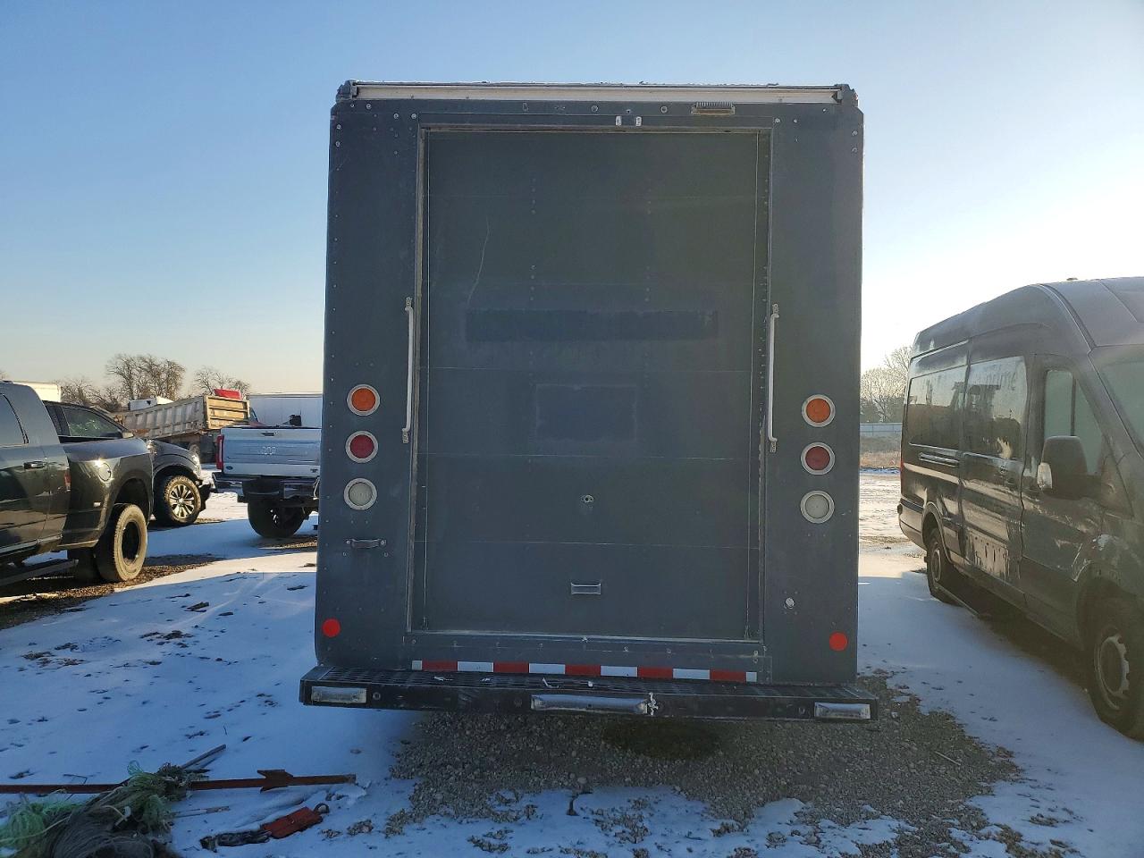 2019 FORD F550 DELIVERY TRUCK photo 6