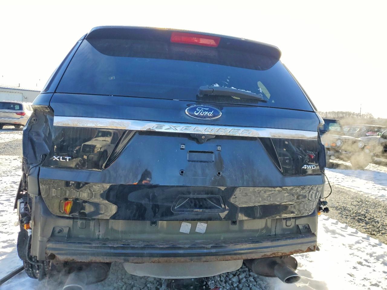 2016 FORD EXPLORER XLT photo 11