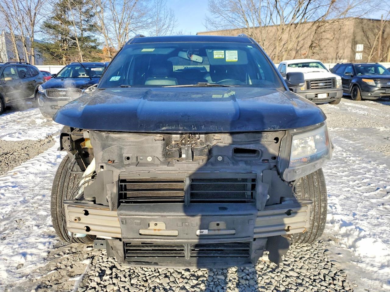 2016 FORD EXPLORER XLT photo 9