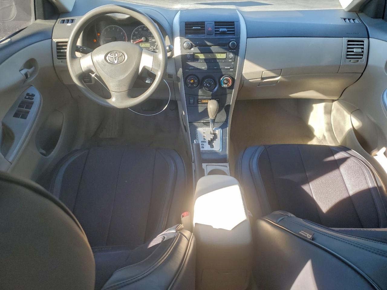 2010 TOYOTA COROLLA BASE photo 8