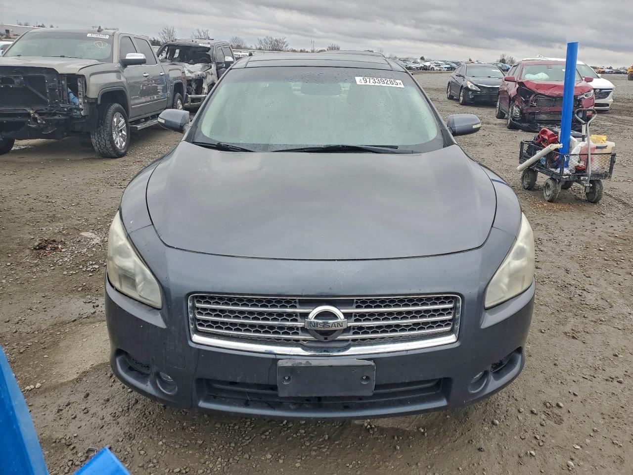 2010 NISSAN MAXIMA S photo 5