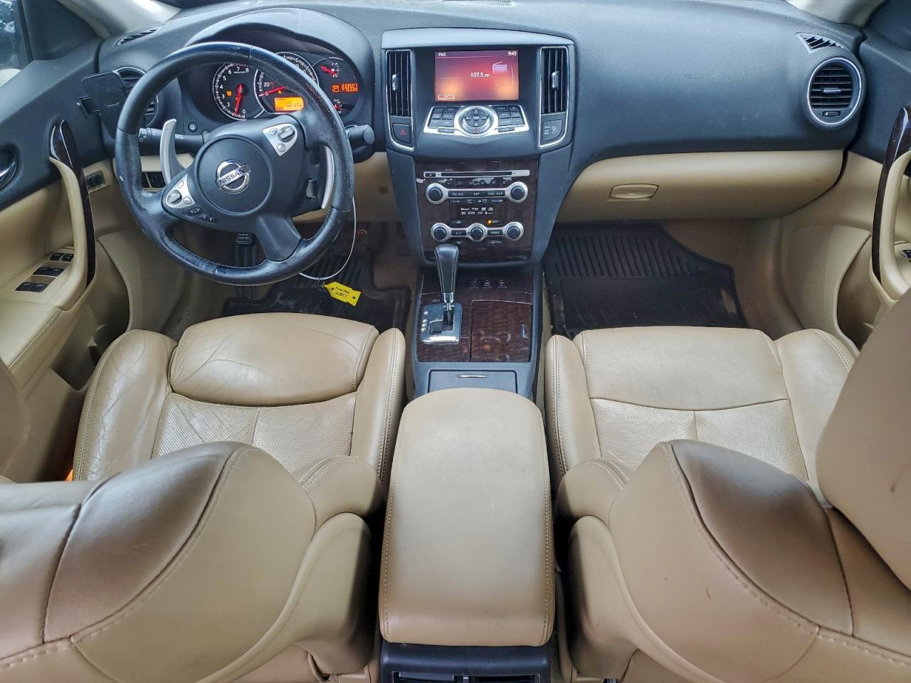 2010 NISSAN MAXIMA S photo 8