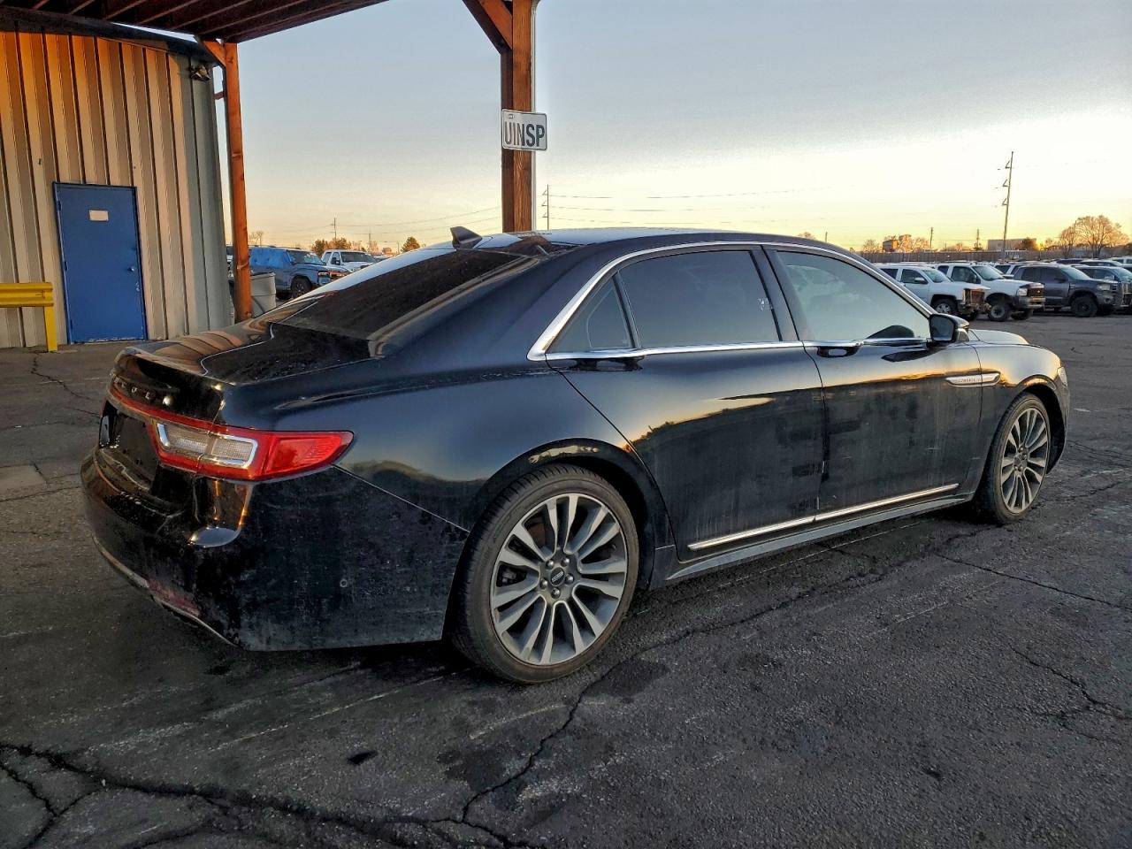 2018 LINCOLN CONTINENTAL RESERVE photo 3