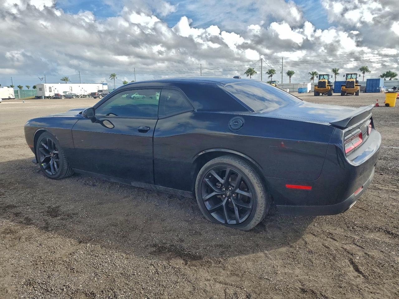 2022 DODGE CHALLENGER GT photo 4