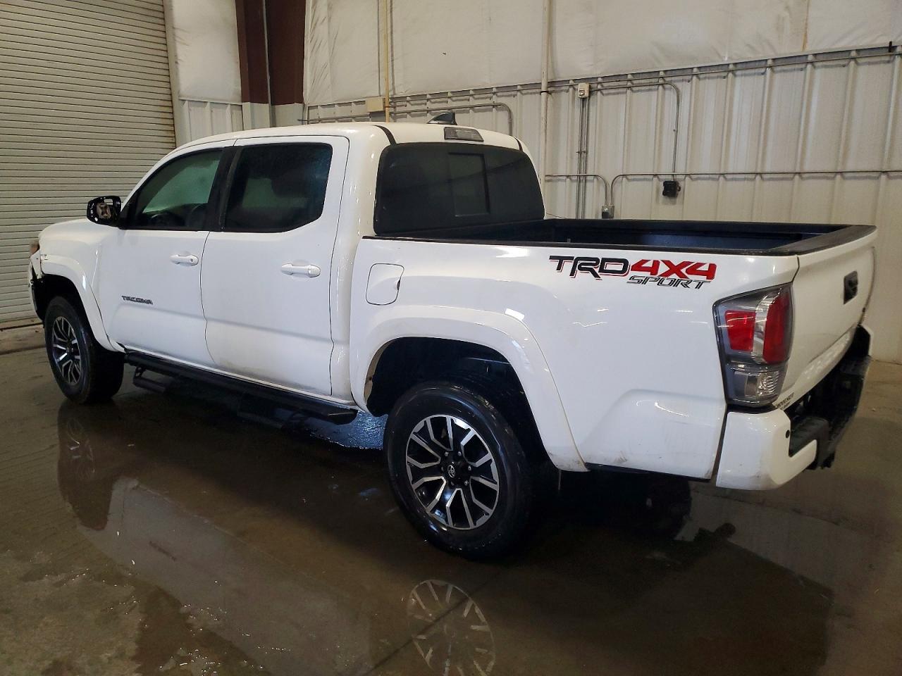 2021 TOYOTA TACOMA DOUBLE CAB photo 3