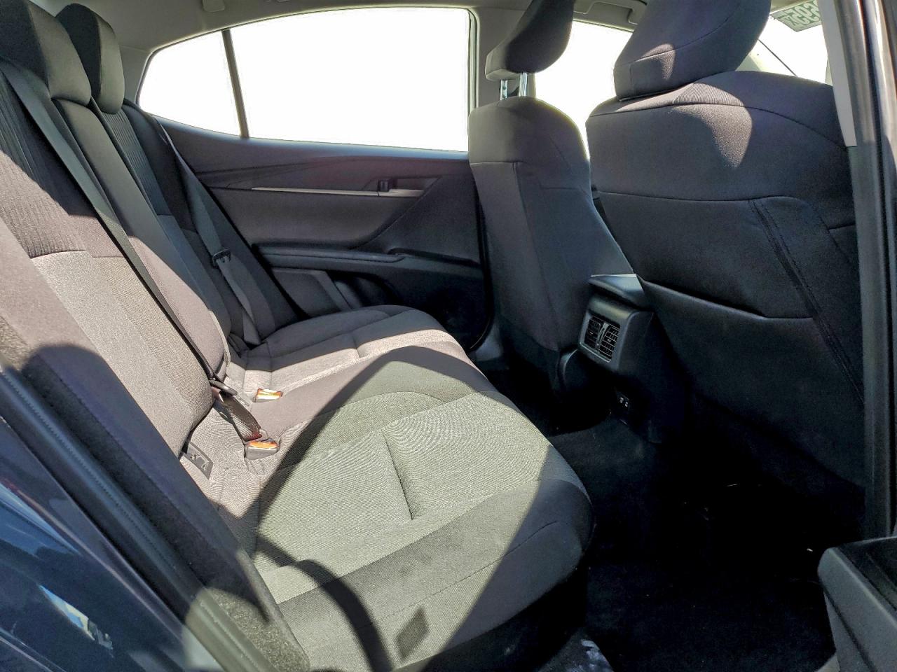 2025 TOYOTA CAMRY XSE photo 28