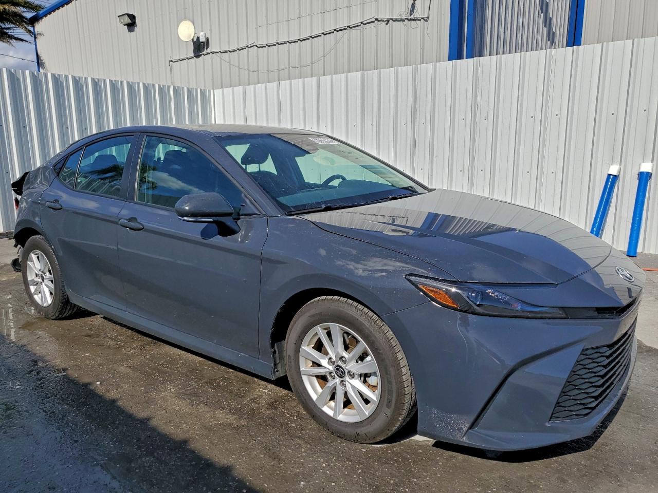 2025 TOYOTA CAMRY XSE photo 10