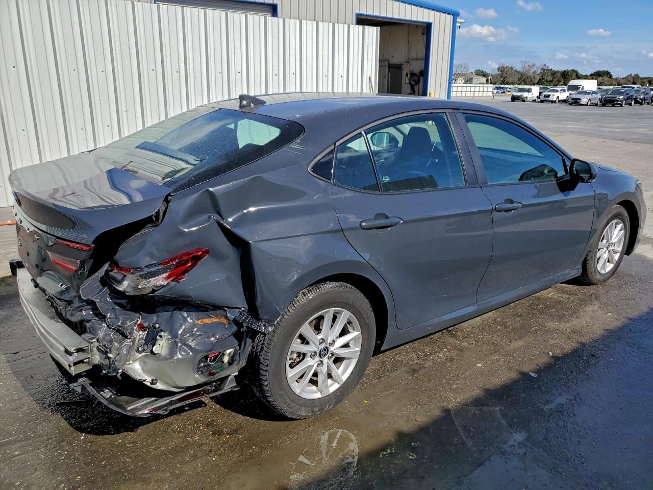 2025 TOYOTA CAMRY XSE photo 7
