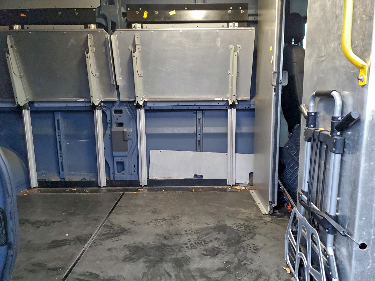 2020 RAM PROMASTER 3500 DELIVERY VAN photo 21