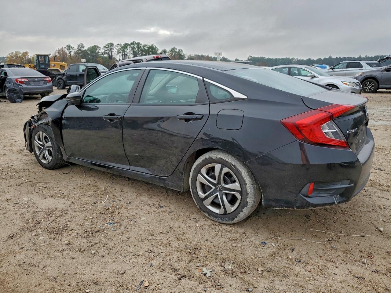 2017 HONDA CIVIC LX photo 3