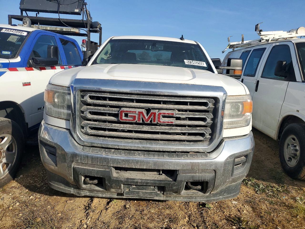 2017 GMC SIERRA K2500 HEAVY DUTY photo 9