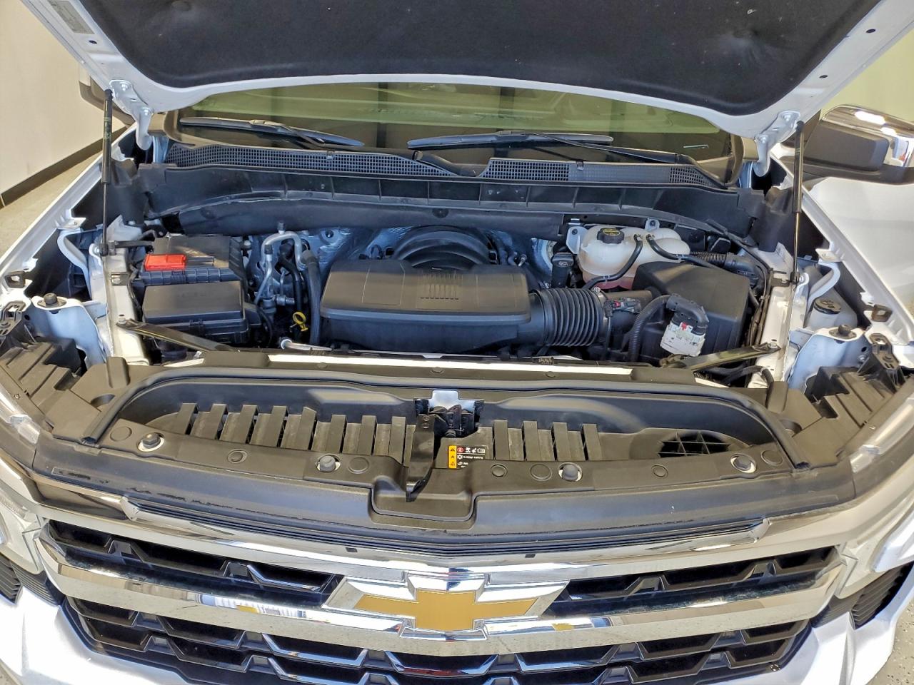 2025 CHEVROLET SILVERADO C1500 LT photo 12