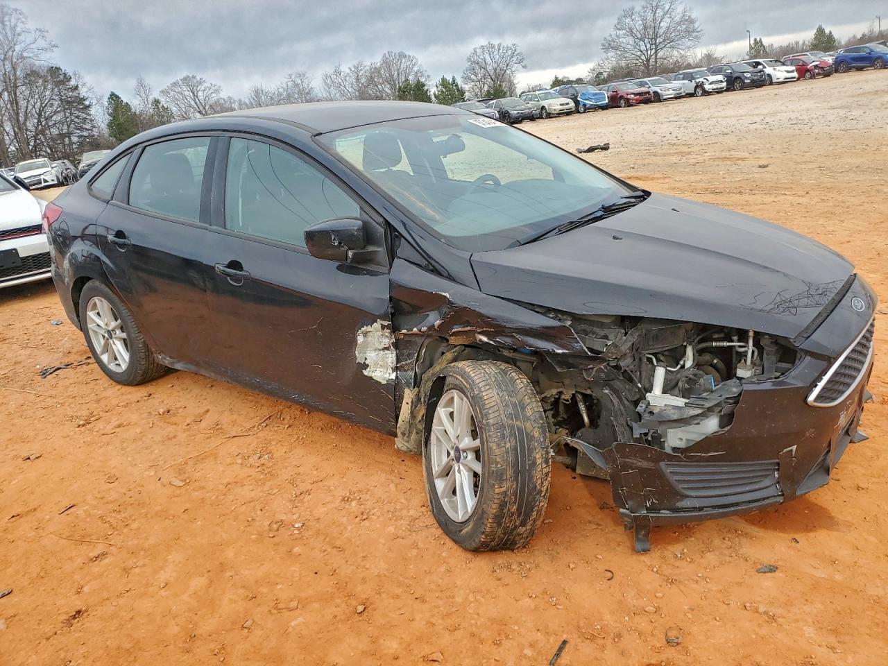 2018 FORD FOCUS SE photo 7