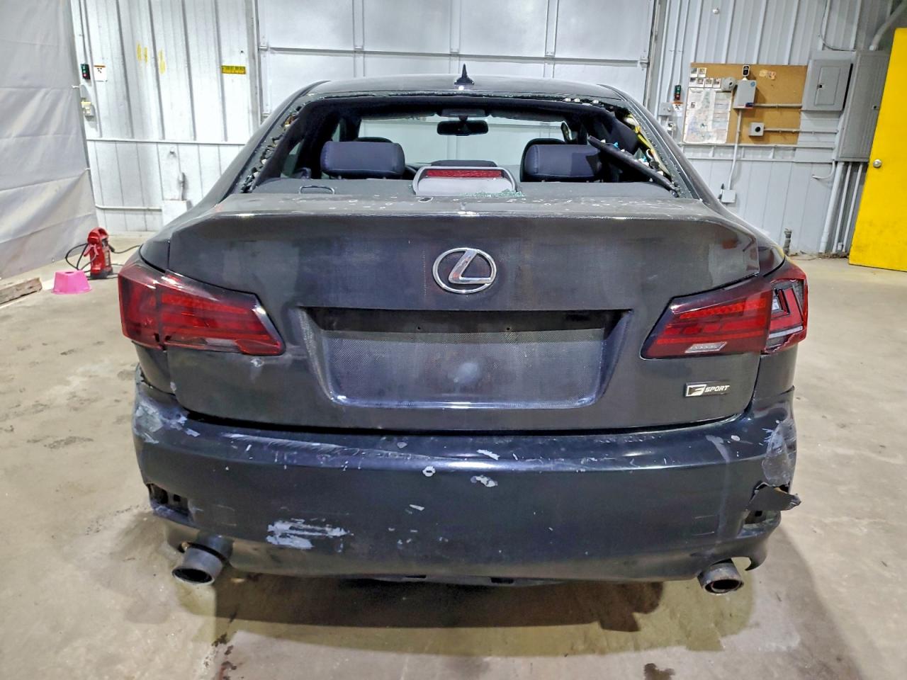 2009 LEXUS IS 250 photo 16