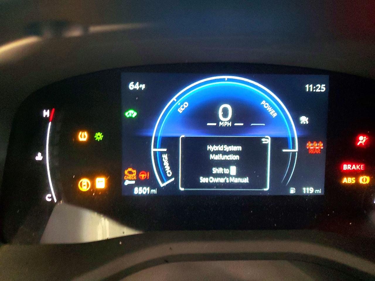 2025 TOYOTA CAMRY XSE photo 17