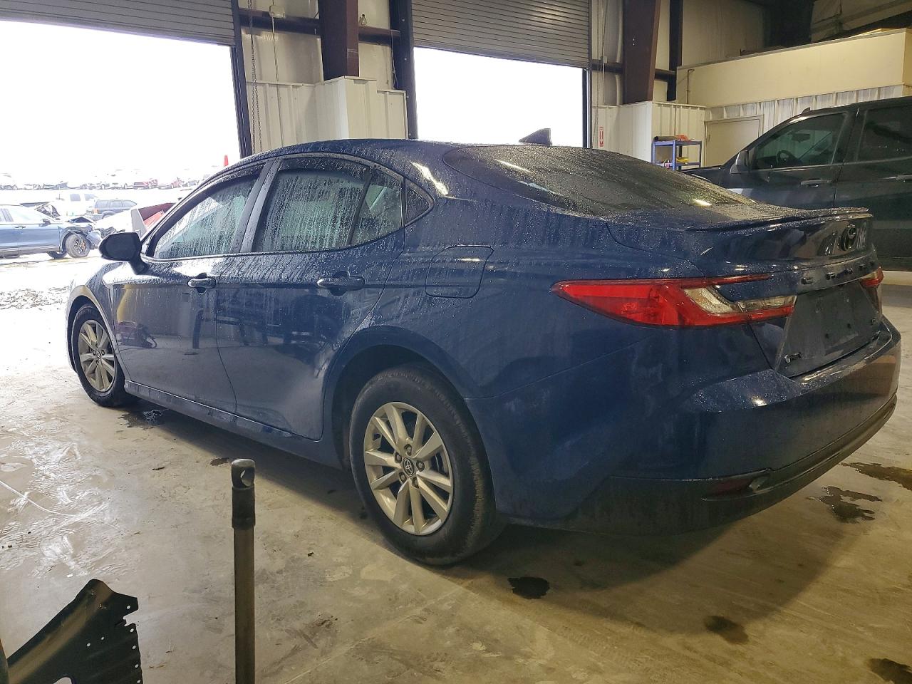 2025 TOYOTA CAMRY XSE photo 3