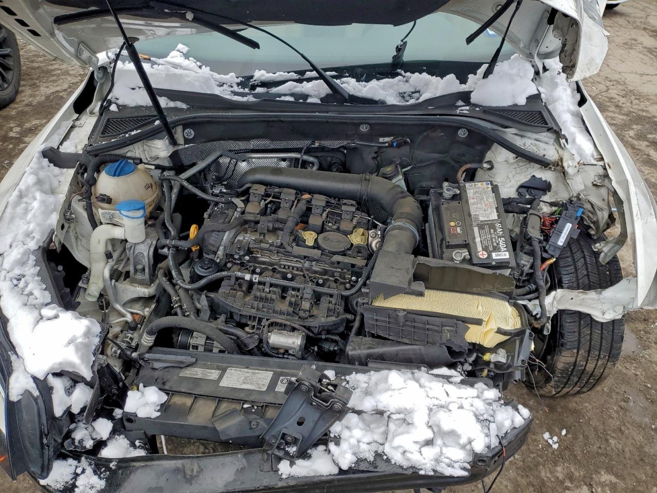 2015 VOLKSWAGEN PASSAT S photo 21