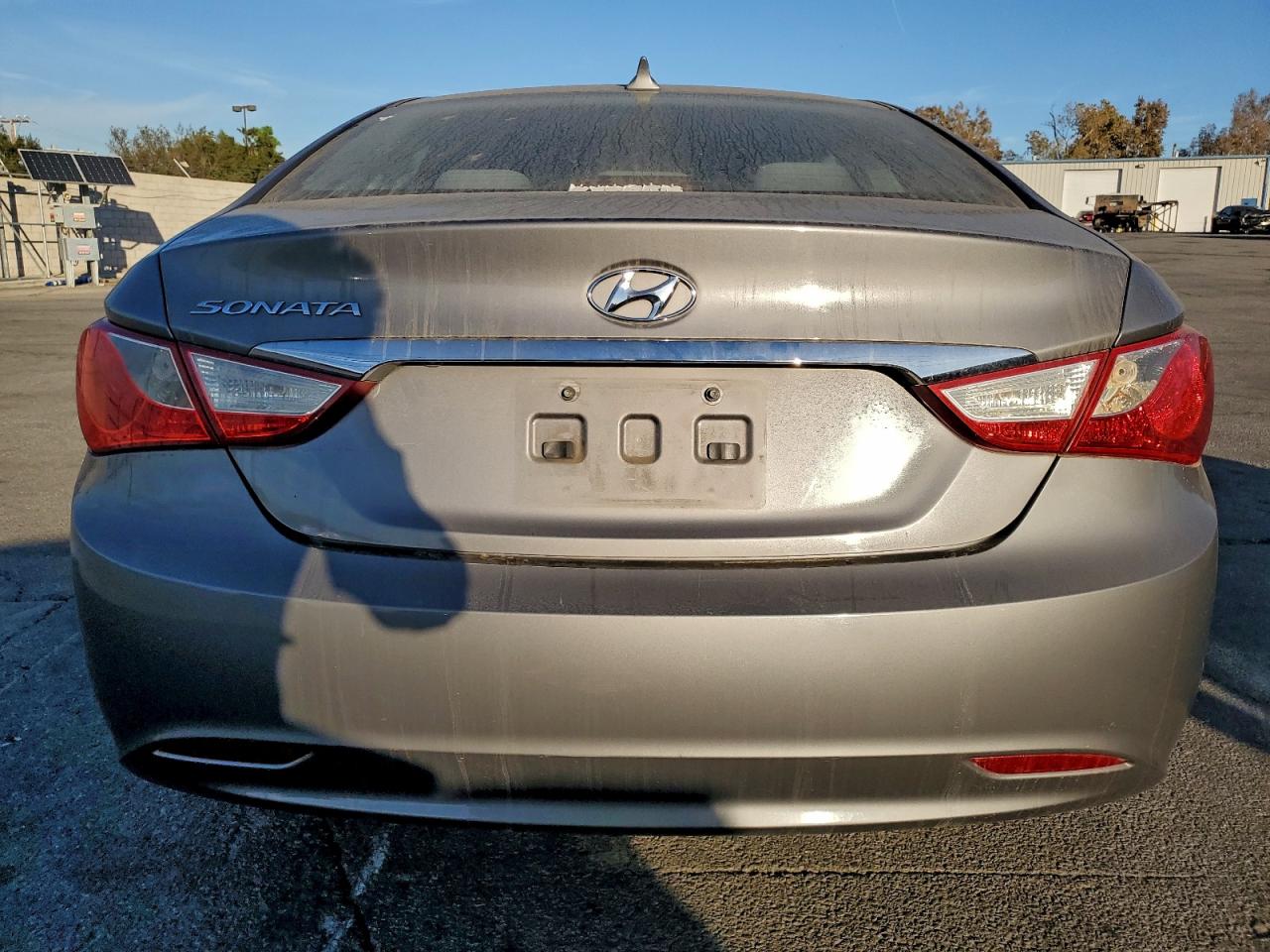 2011 HYUNDAI SONATA GLS photo 11