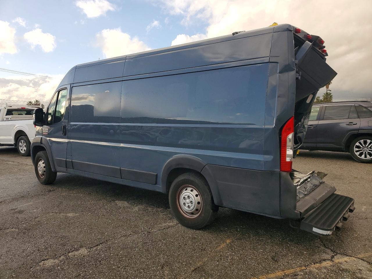 2021 RAM PROMASTER 3500 photo 2