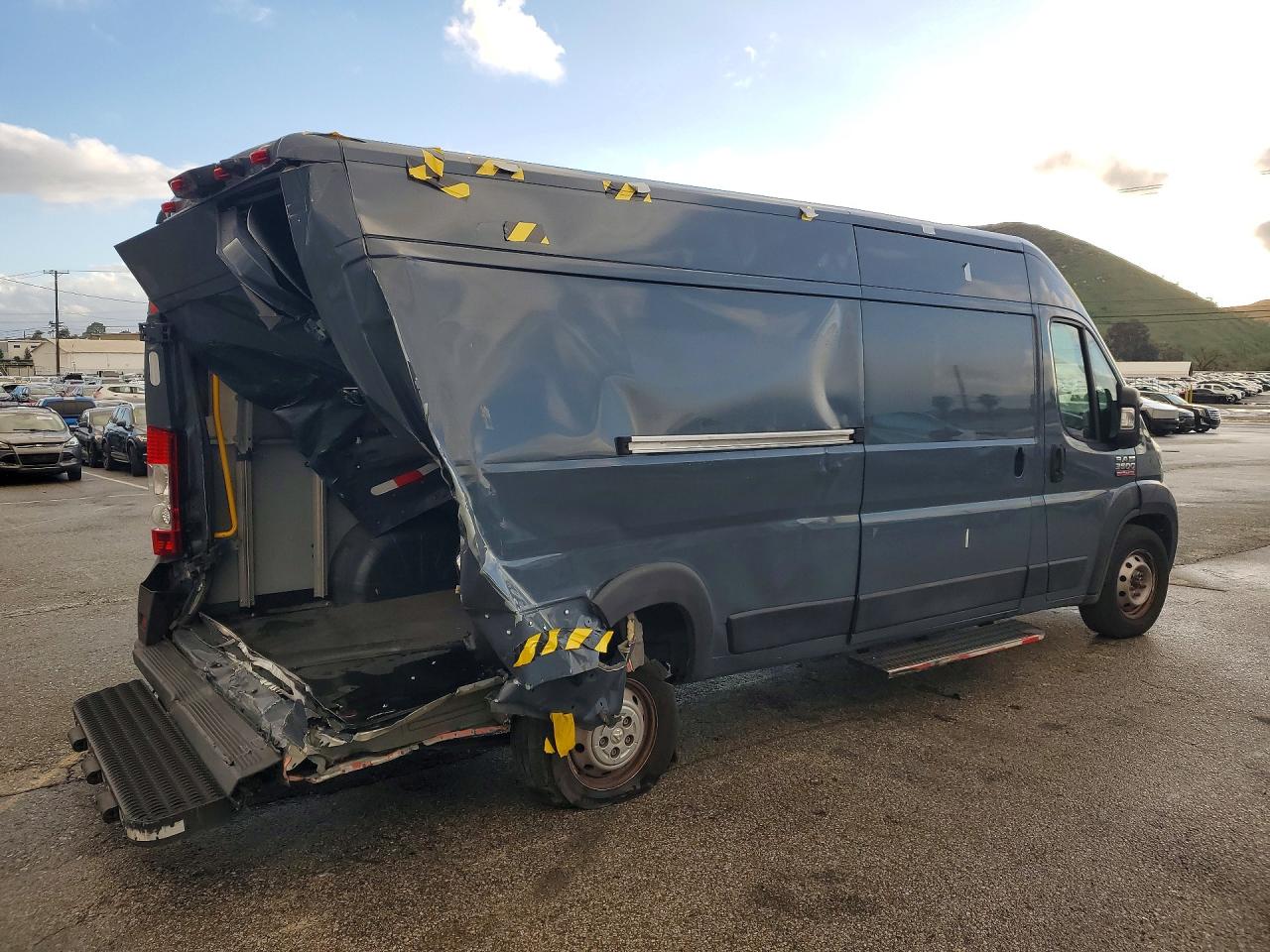 2021 RAM PROMASTER 3500 photo 3