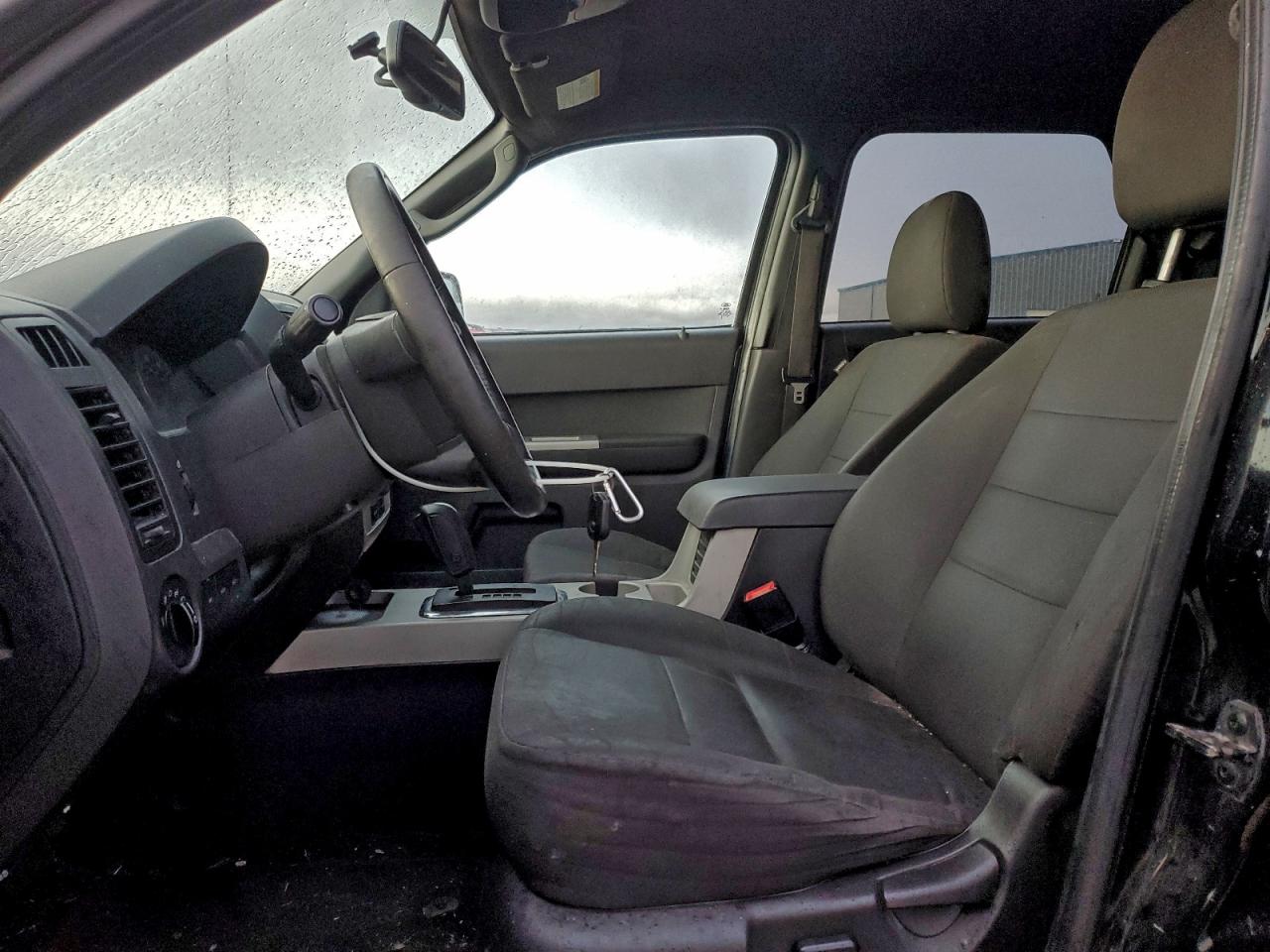 2012 FORD ESCAPE XLT photo 7