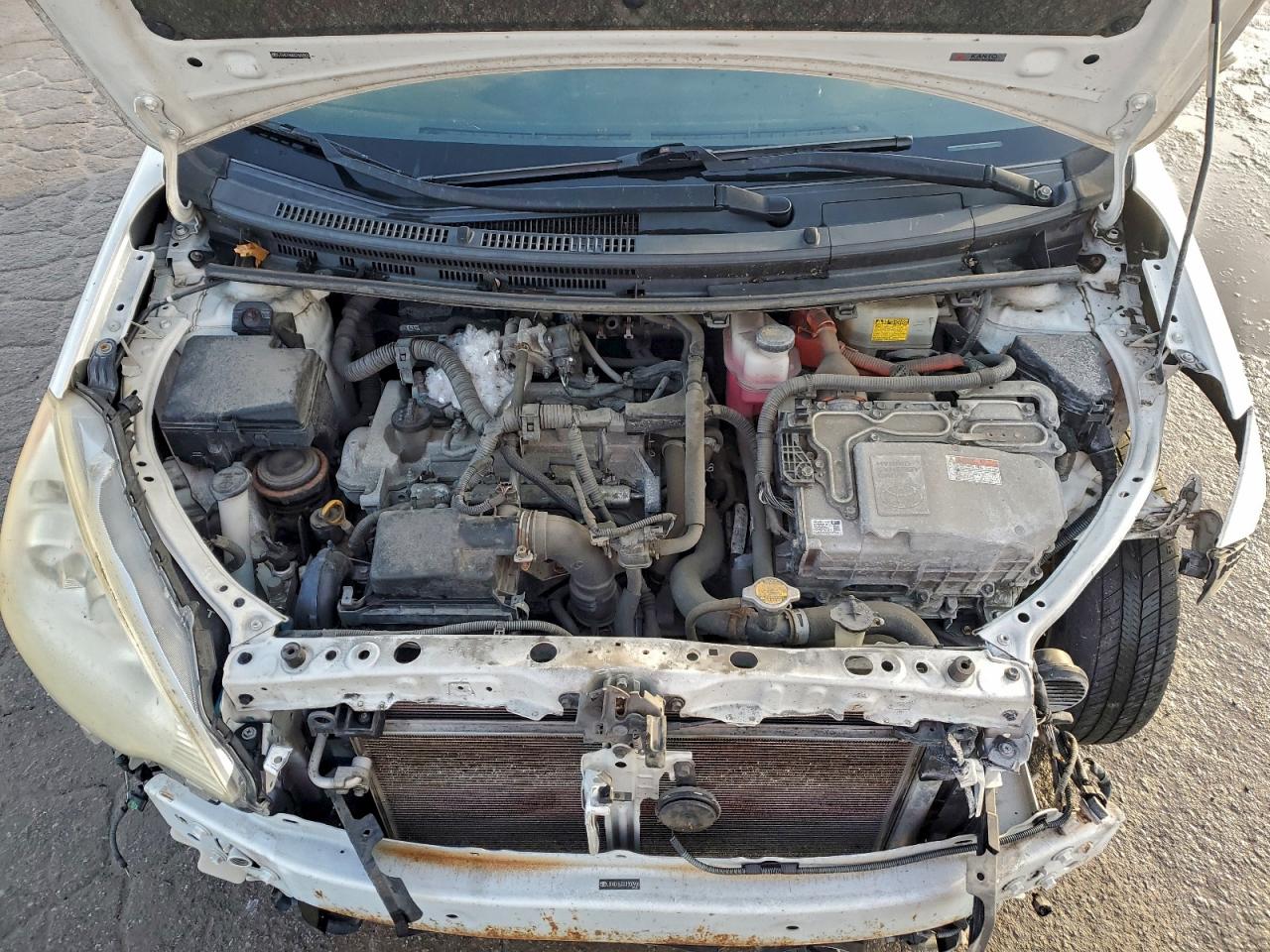 2012 TOYOTA PRIUS C photo 31