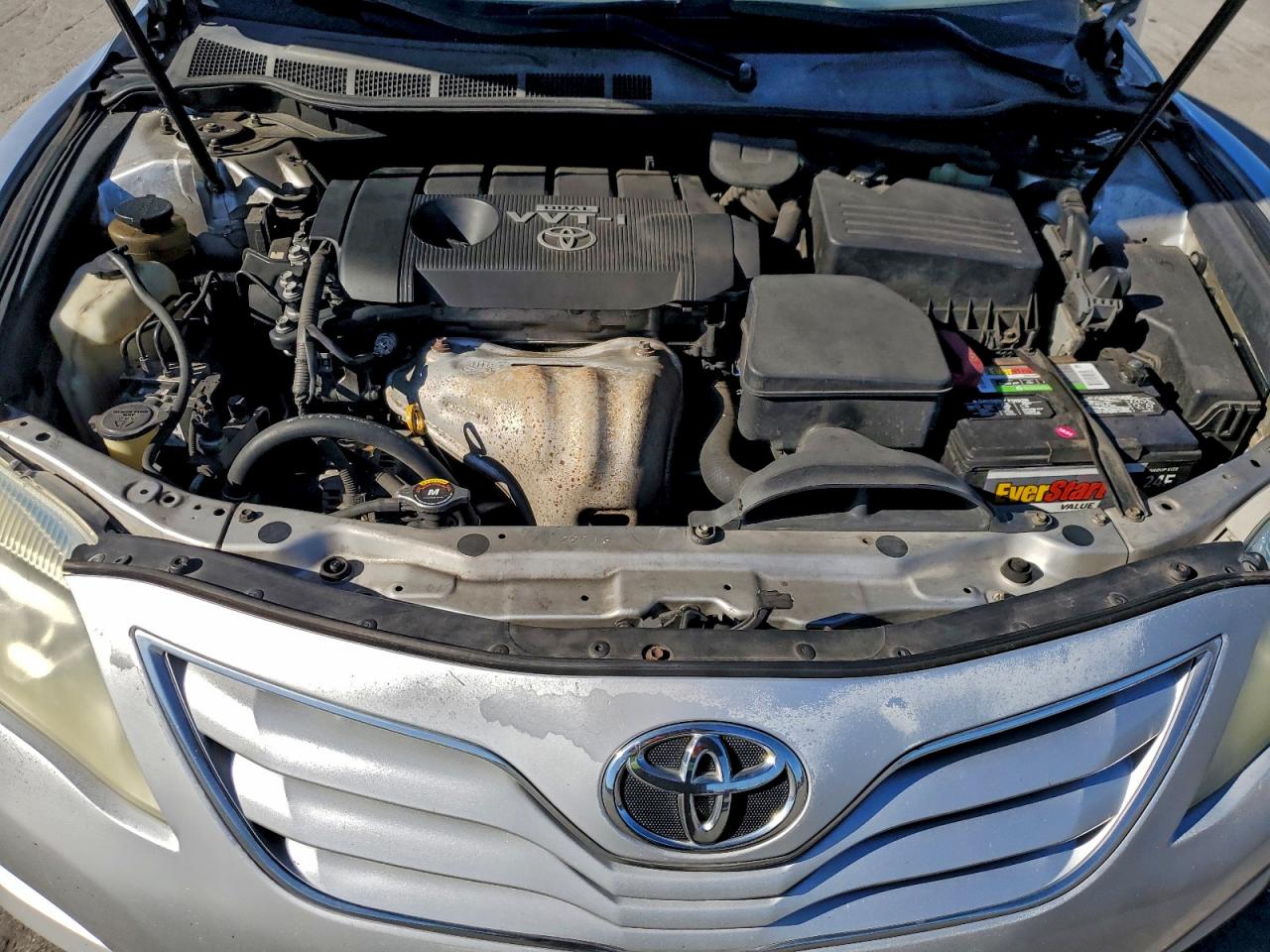 2010 TOYOTA CAMRY BASE photo 21