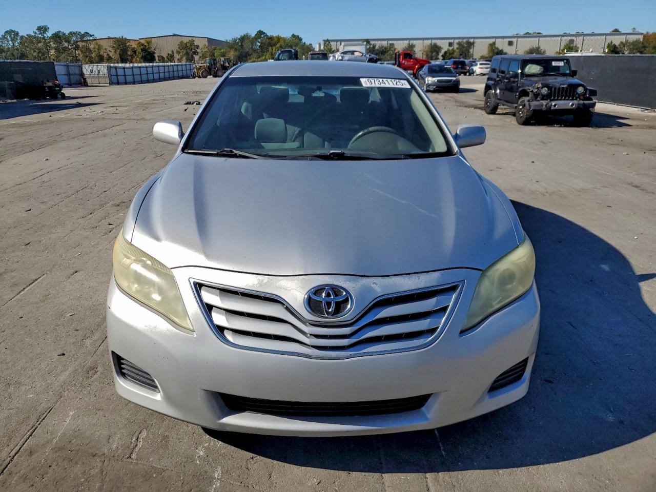 2010 TOYOTA CAMRY BASE photo 9