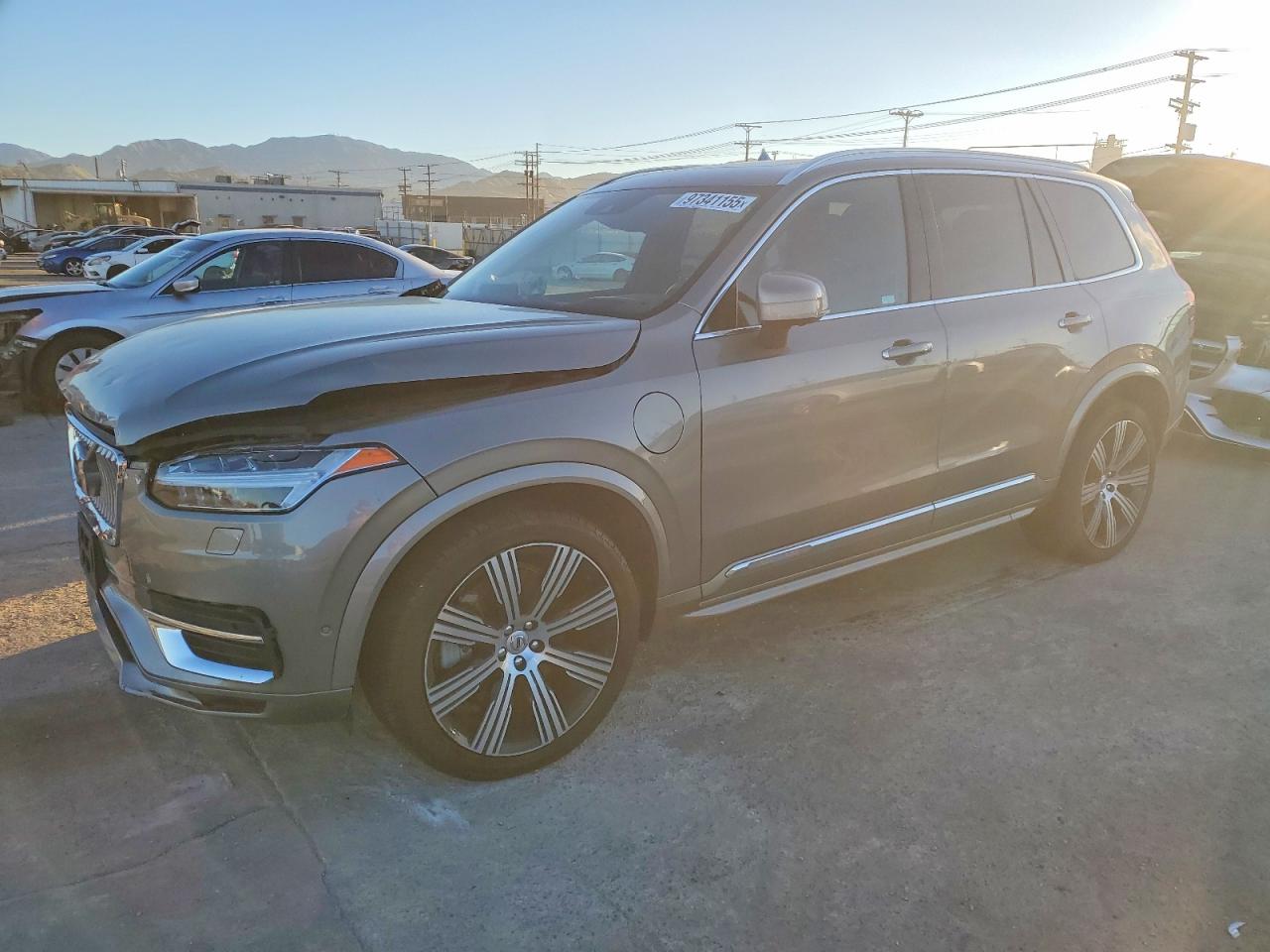 2021 VOLVO XC90
