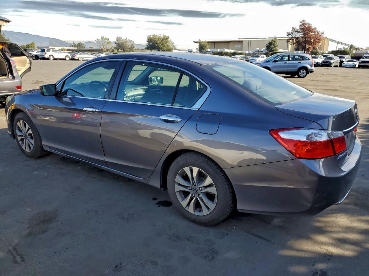 2014 HONDA ACCORD LX photo 4