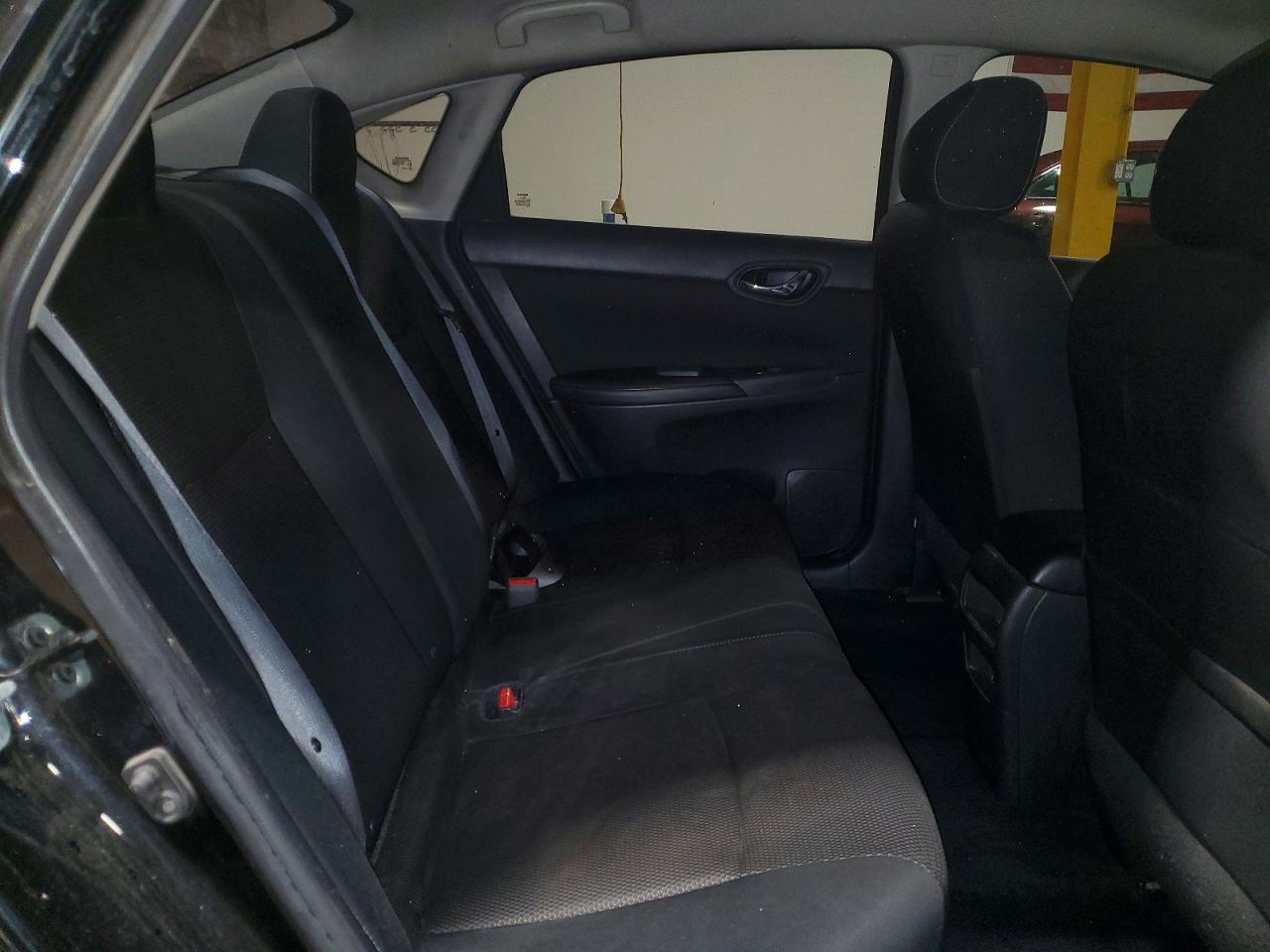 2019 NISSAN SENTRA S photo 10